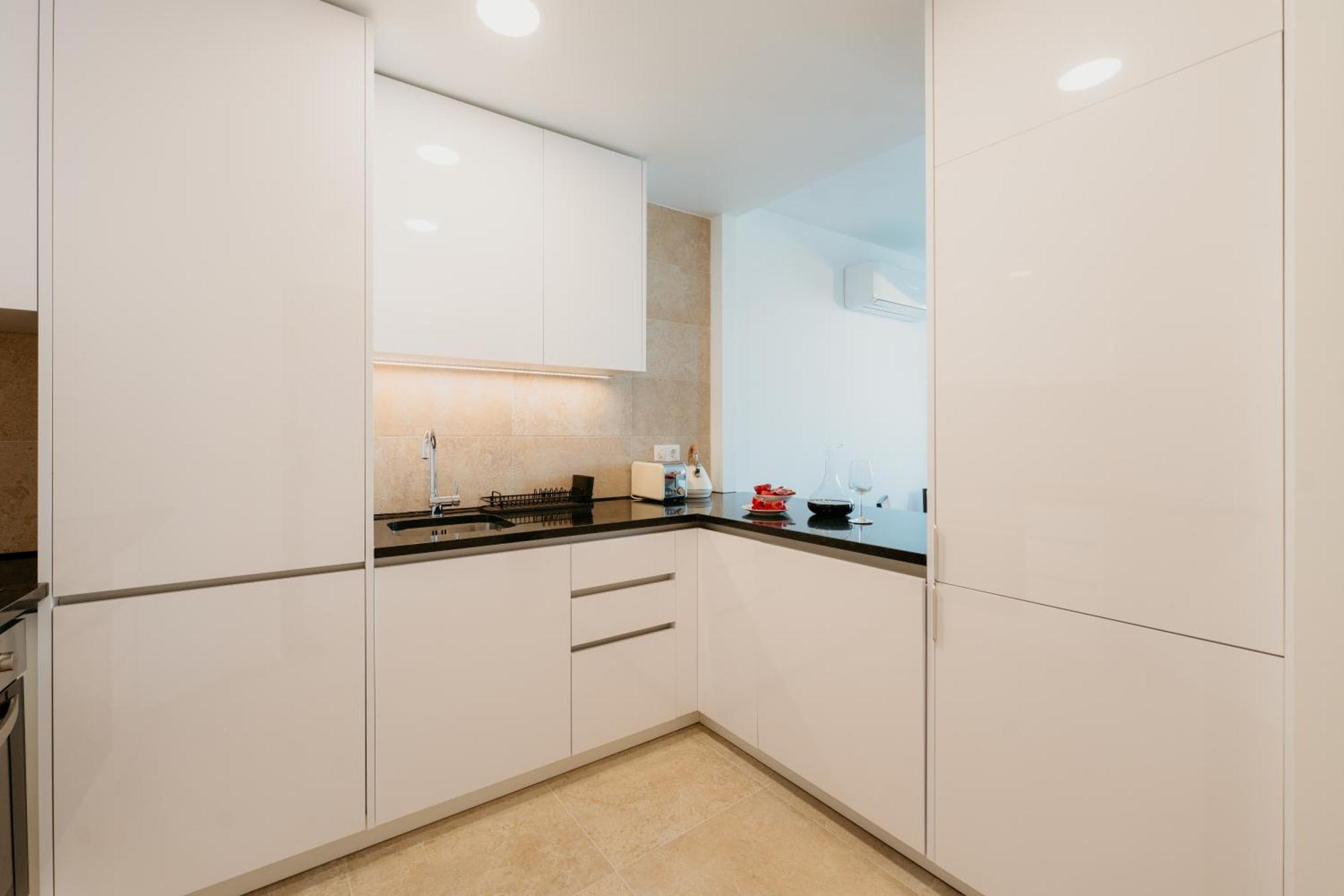 Mary Pink - No 2c - Elegant Two-bedroom Lisboa